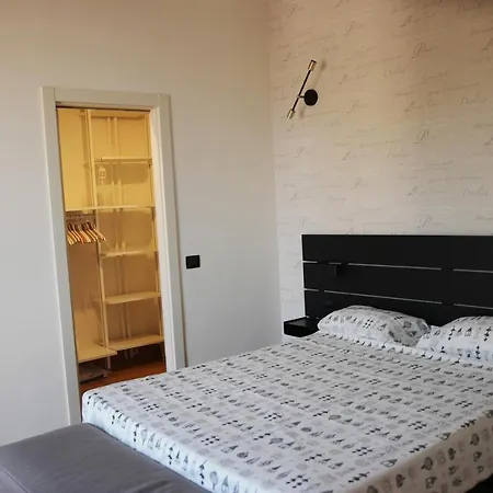 Charme Apartment *