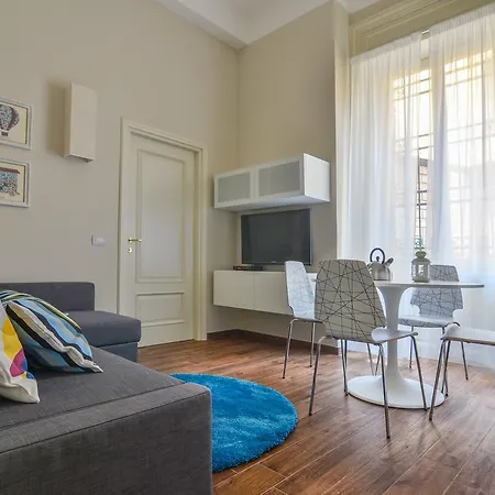 Charme Apartment *