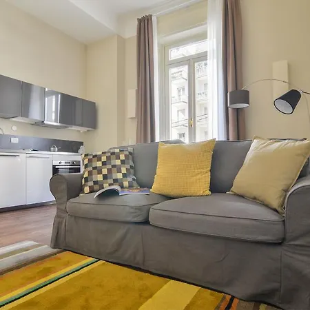 Charme Apartment Milan