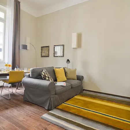 Charme Apartment