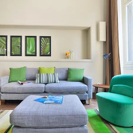 Apartment Charme