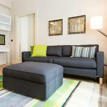 Apartment Charme